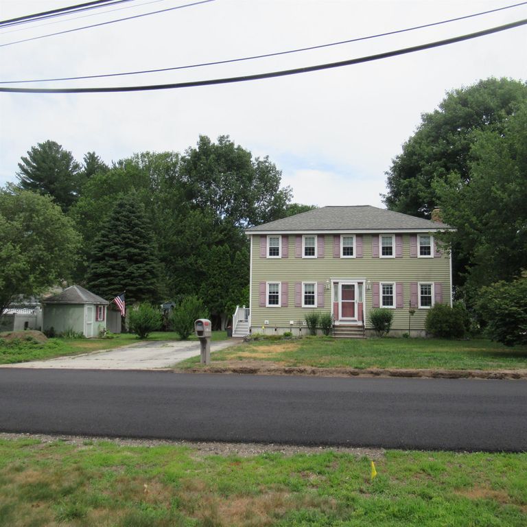 16 Eayers Pond Road, Hudson, NH 03051