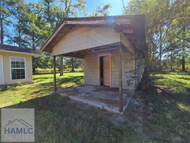 7307 Blocker Road, Glennville, GA 30427