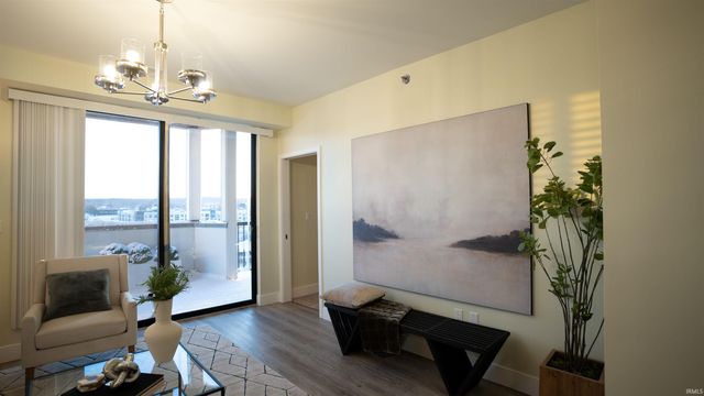 116 W Mishawaka Ave Apt 202, Mishawaka, IN 46545