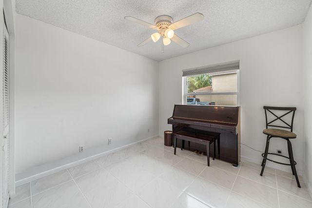 5690 Green Island Drive, Lake Worth, FL 33463