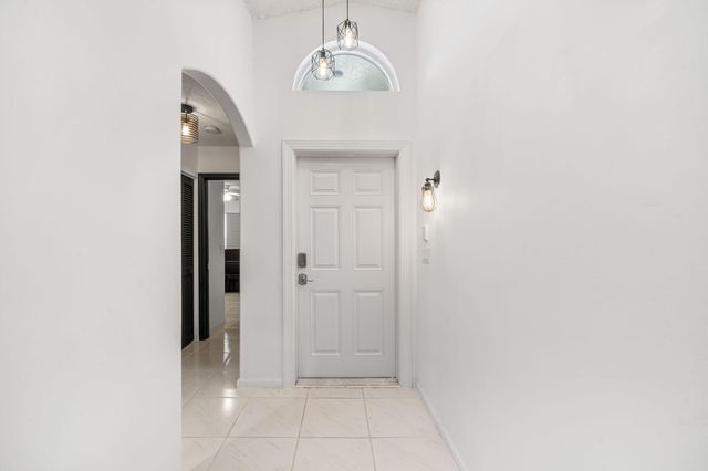 5690 Green Island Drive, Lake Worth, FL 33463