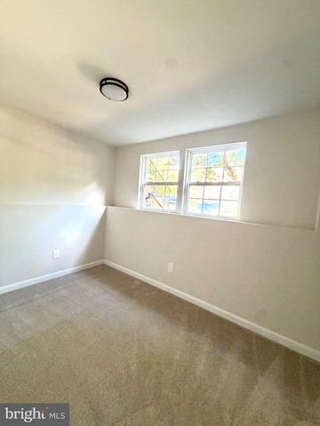 6968 MANAHOAC PL, Gainesville, VA 20155