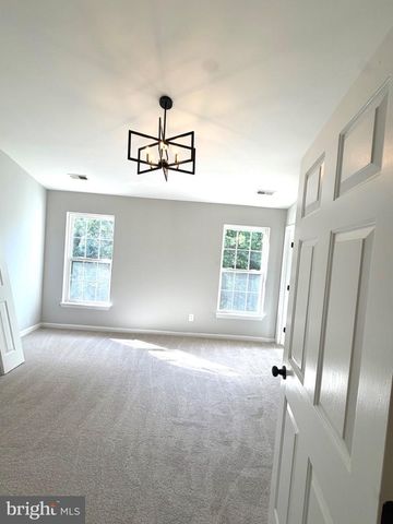 6968 MANAHOAC PL, Gainesville, VA 20155