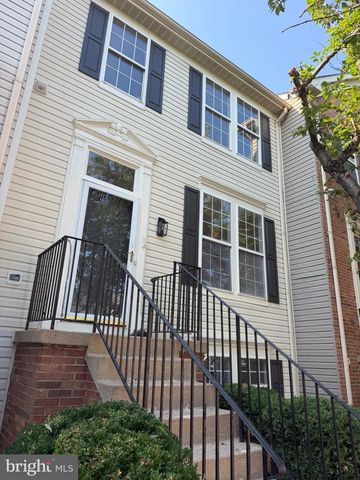 6968 MANAHOAC PL, Gainesville, VA 20155