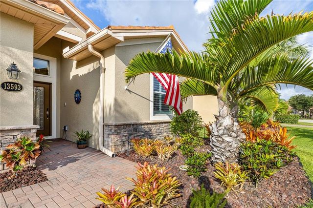 13593 Messino CT, Estero, FL 33928