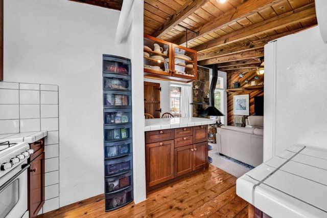 575 Dolores Avenue, Half Moon Bay, CA 94019