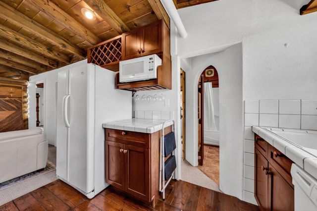 575 Dolores Avenue, Half Moon Bay, CA 94019