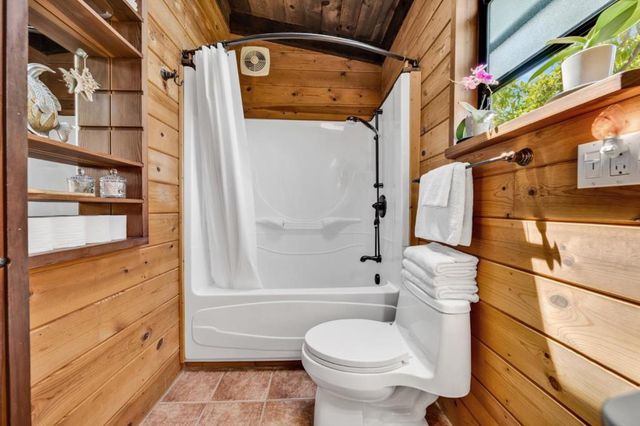 575 Dolores Avenue, Half Moon Bay, CA 94019