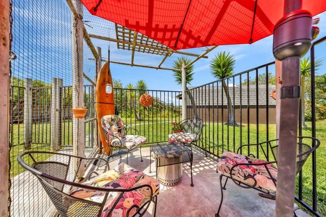 575 Dolores Avenue, Half Moon Bay, CA 94019