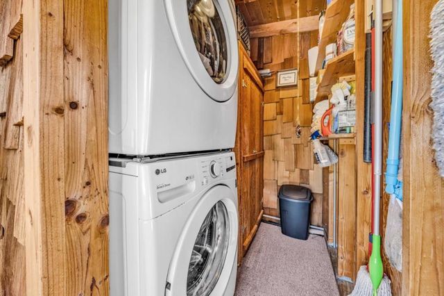 575 Dolores Avenue, Half Moon Bay, CA 94019