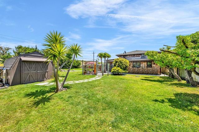 575 Dolores Avenue, Half Moon Bay, CA 94019
