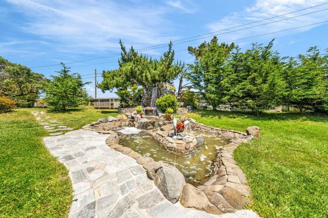 575 Dolores Avenue, Half Moon Bay, CA 94019