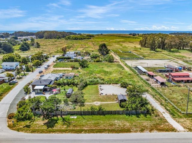 575 Dolores Avenue, Half Moon Bay, CA 94019