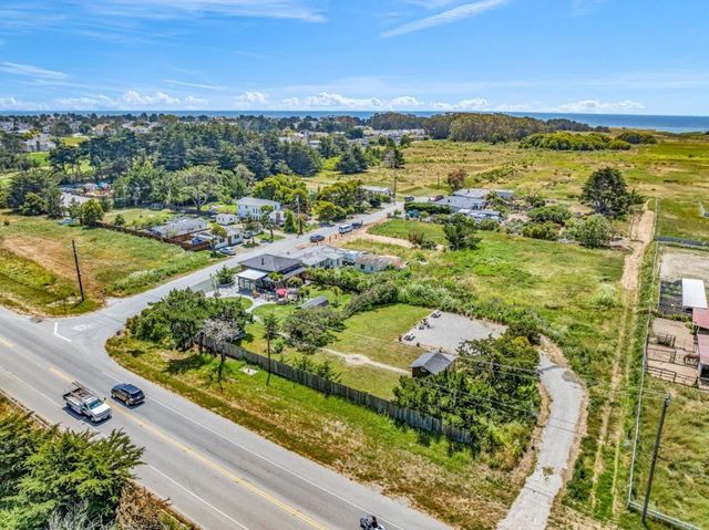 575 Dolores Avenue, Half Moon Bay, CA 94019