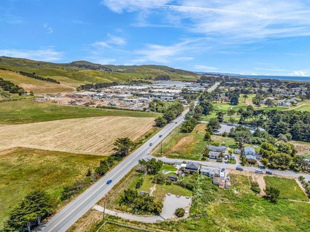 575 Dolores Avenue, Half Moon Bay, CA 94019