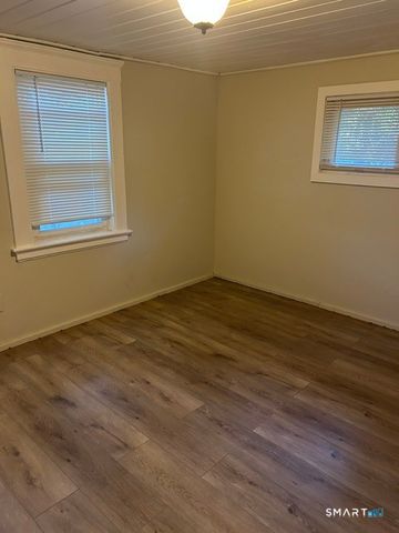 1426 Highland Avenue, Waterbury, CT 06708