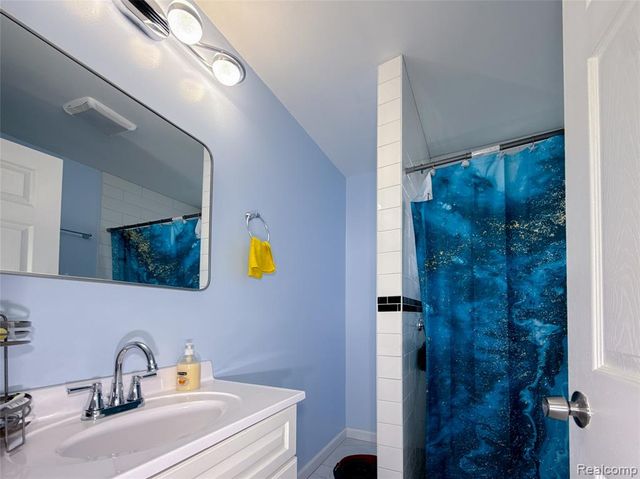 13637 Manor Street, Detroit, MI 48238