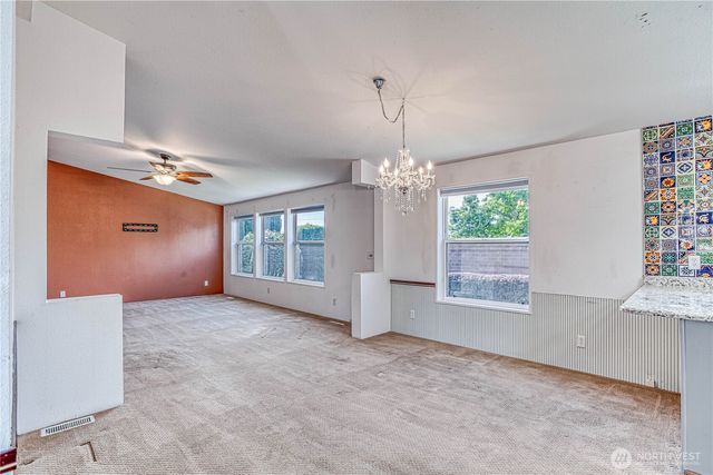 530 Sunday Drive, East Wenatchee, WA 98802