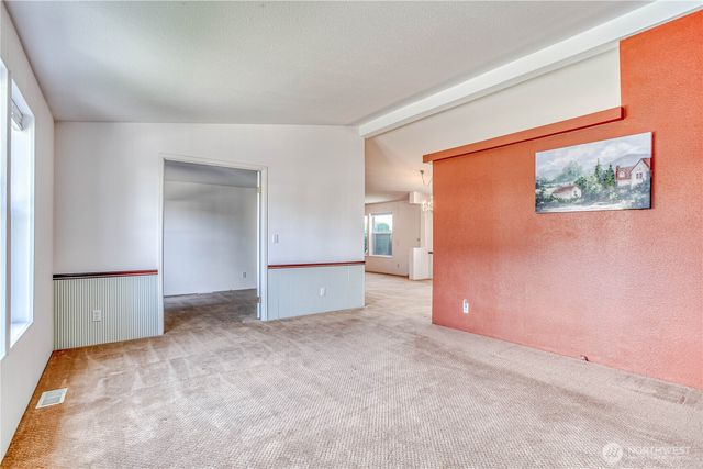 530 Sunday Drive, East Wenatchee, WA 98802