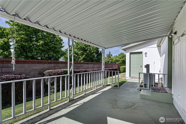 530 Sunday Drive, East Wenatchee, WA 98802