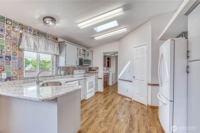 530 Sunday Drive, East Wenatchee, WA 98802