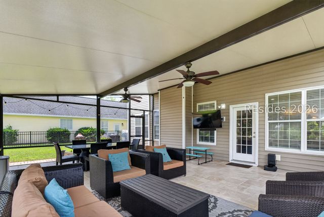 3 Dellinger Ln, Bluffton, SC 29909