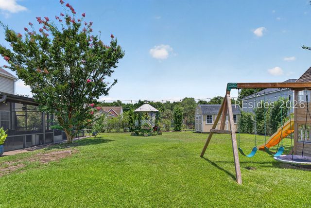 3 Dellinger Ln, Bluffton, SC 29909