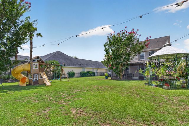 3 Dellinger Ln, Bluffton, SC 29909
