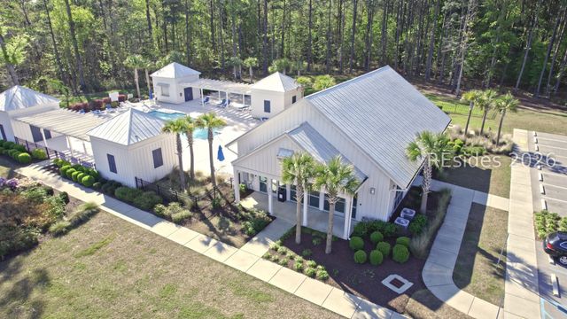 3 Dellinger Ln, Bluffton, SC 29909