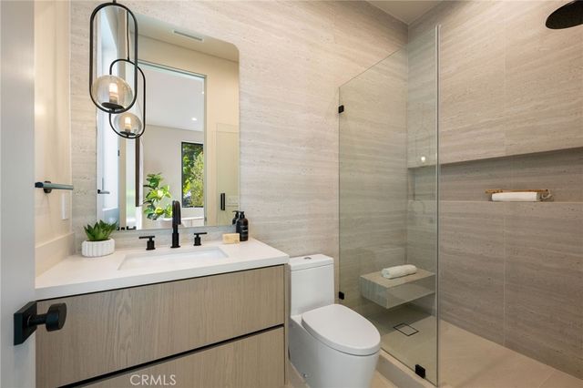 16728 Morrison Street, Encino, CA 91436