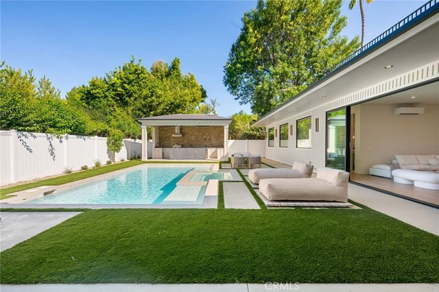 16728 Morrison Street, Encino, CA 91436