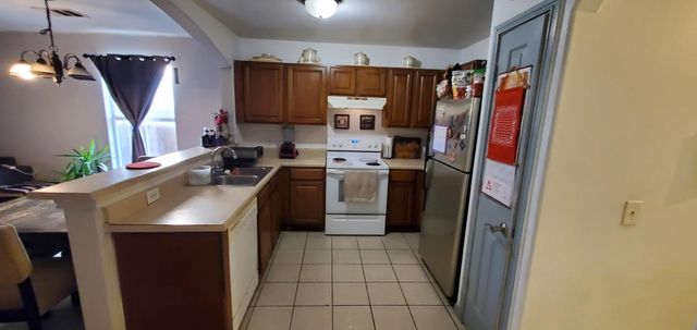 4511 Magin Meadow DR, Austin, TX 78744