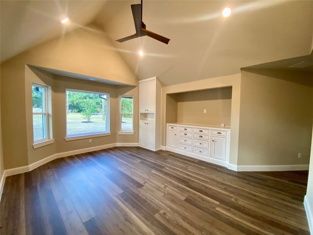 4855 Woodlawn Road, Sherman, TX 75090