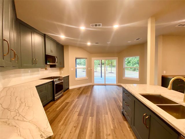 4855 Woodlawn Road, Sherman, TX 75090