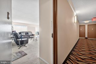 1121 W UNIVERSITY BLVD W #1104-B, Silver Spring, MD 20902