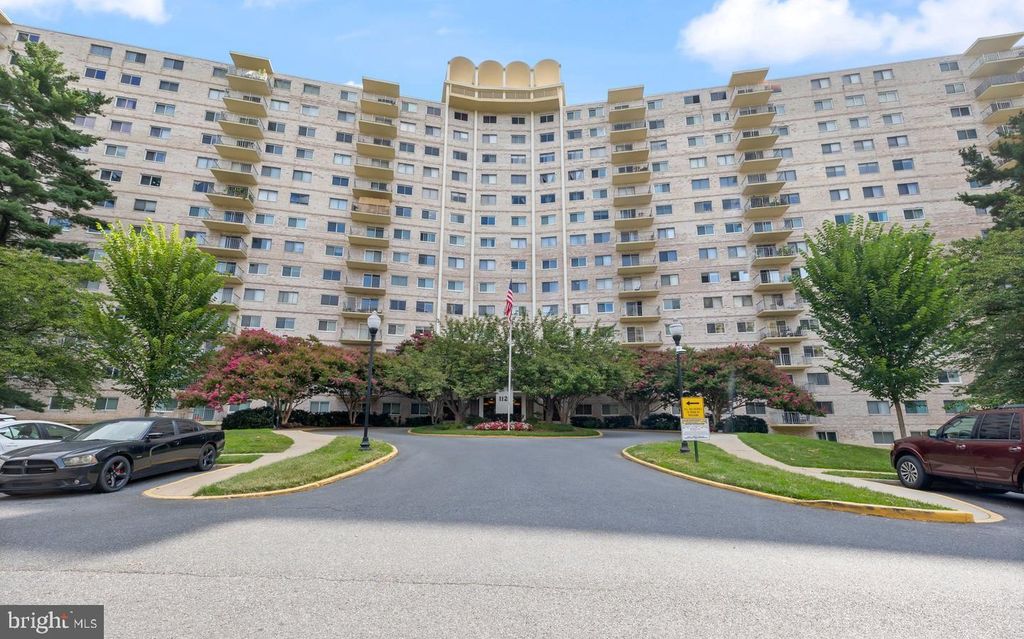 1121 W UNIVERSITY BLVD W #1104-B, Silver Spring, MD 20902