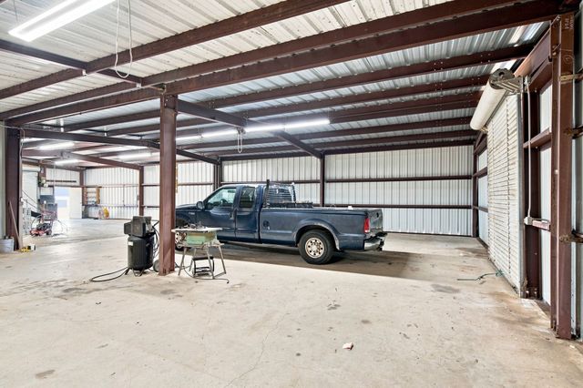 156 La Arroya Drive, Weatherford, TX 76088