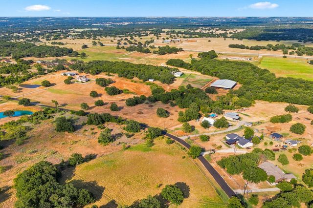 156 La Arroya Drive, Weatherford, TX 76088