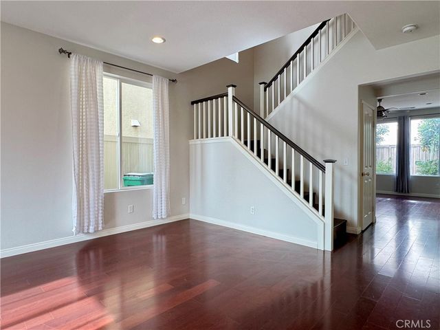 39 Eaglecreek, Irvine, CA 92618