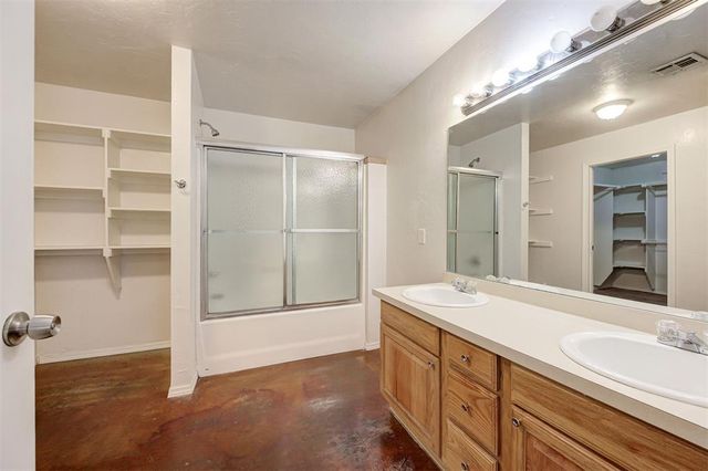 1925 N McKinley Avenue, Oklahoma City, OK 73106