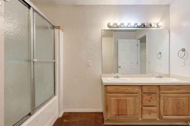 1925 N McKinley Avenue, Oklahoma City, OK 73106