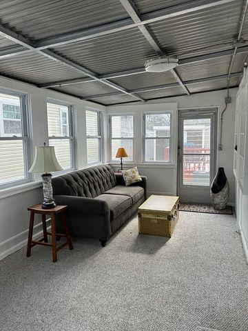 13 Berkeley Street, Tewksbury, MA 01876