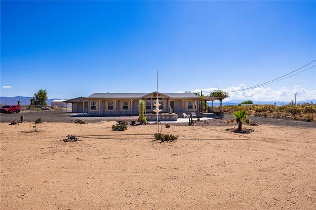 4206 N Cordes Road, Golden Valley, AZ 86413