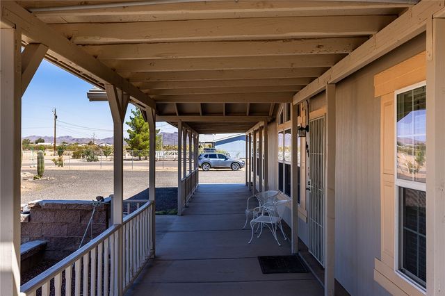 4206 N Cordes Road, Golden Valley, AZ 86413