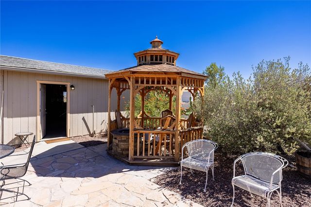 4206 N Cordes Road, Golden Valley, AZ 86413