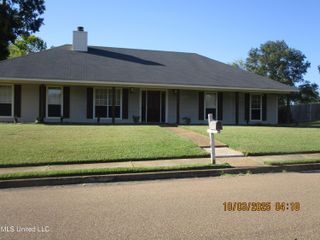 143 Glenwood Drive, Madison, MS 39110