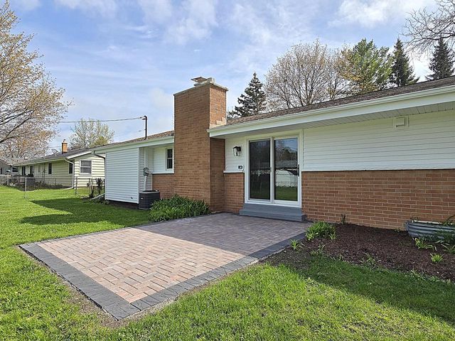 8263 46th STREET, Brown Deer, WI 53223