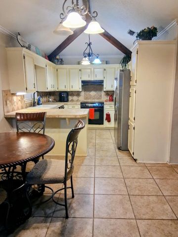 9291 Lytham Drive, Shreveport, LA 71129