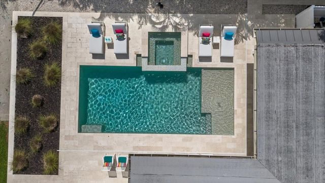 813 IDLEWILD WAY, Sarasota, FL 34242