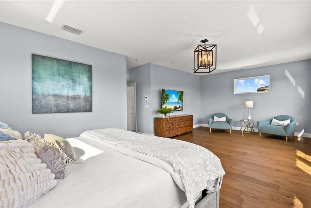 813 IDLEWILD WAY, Sarasota, FL 34242